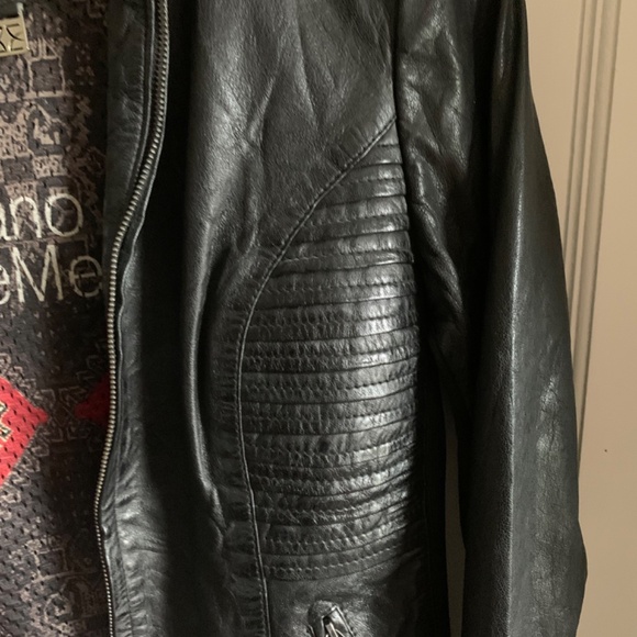 Bano eeMee Leather jacket - Picture 3 of 9